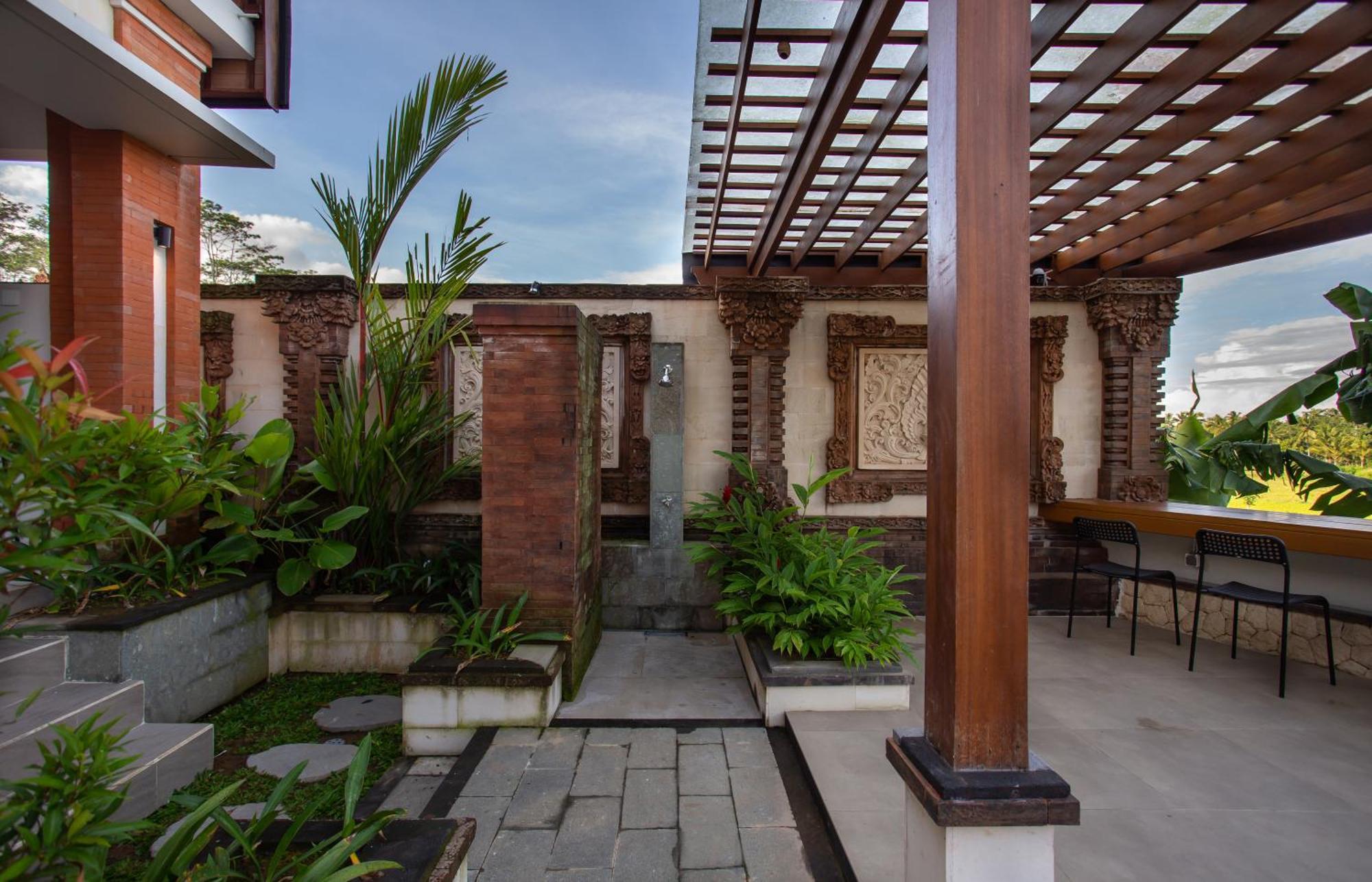Griya D'Carik Hotel Perean Екстериор снимка